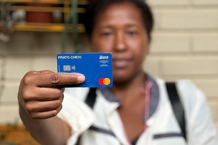 Cartão Prato Cheio de julho tem mais 8,9 mil famílias contempladas