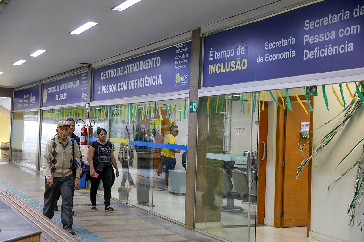 GDF aproxima pessoas com deficiência de vagas de emprego e qualificação profissional